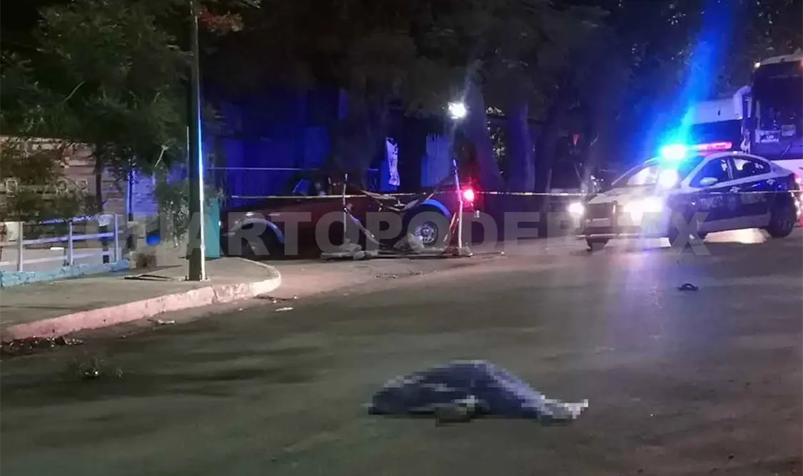 Muere mujer arrollada en la calzada