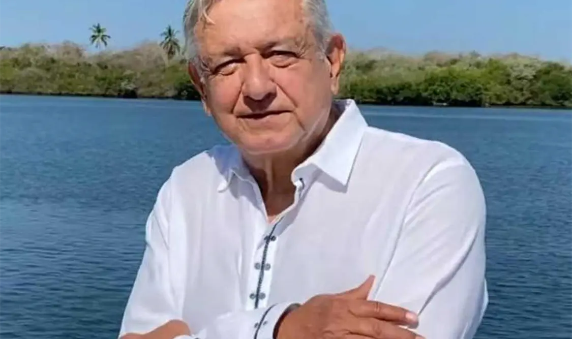 El presidente Andrés Manuel López Obrador felicitó a las maestras y maestros del país que celebraron este 15 de mayo su día. Presidencia