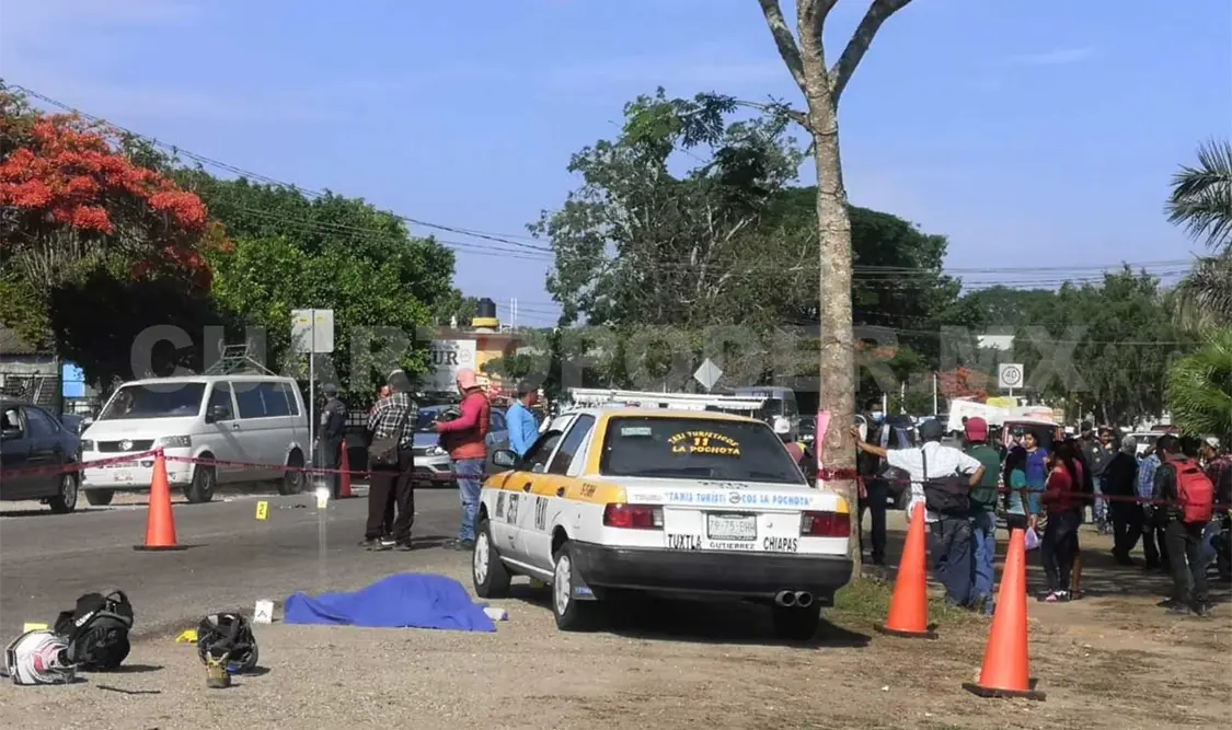 Mueren hermanos en choque de dos motos