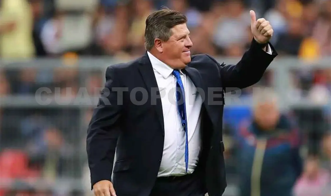 Miguel Herrera, con la vara muy alta