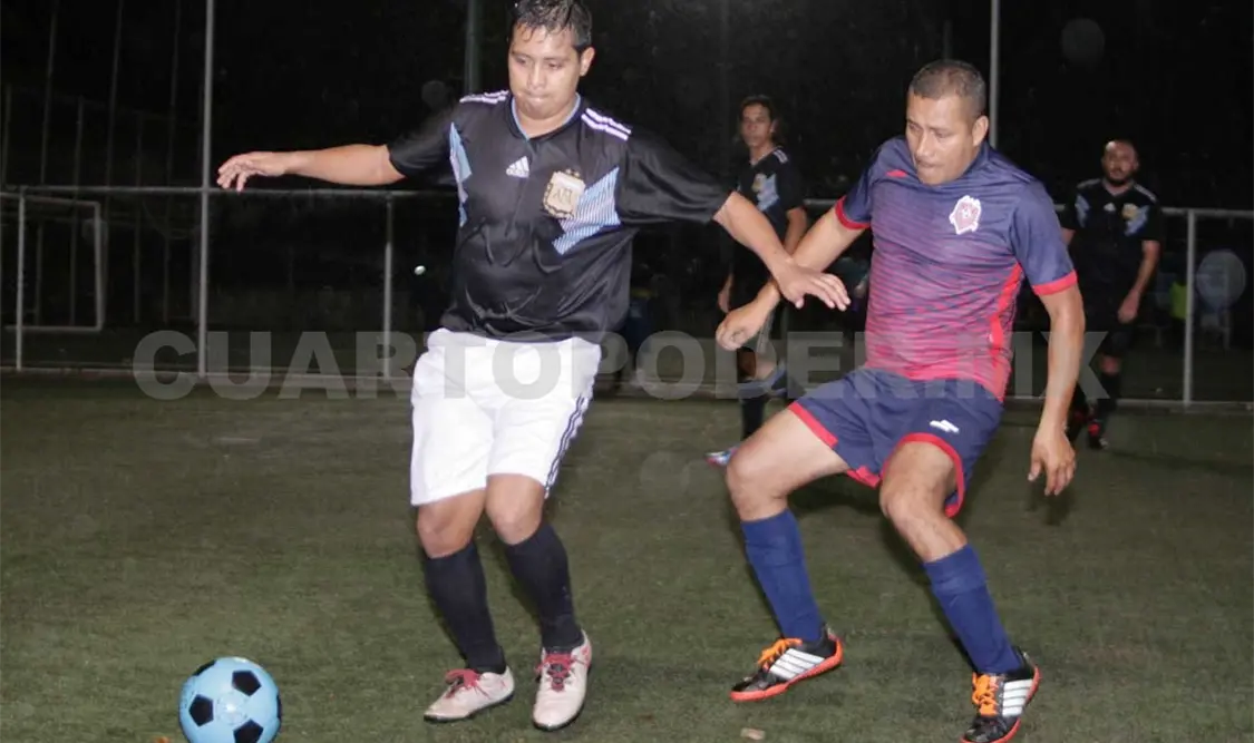 Galaxy y Diablos Macaaray van por el campeonato
