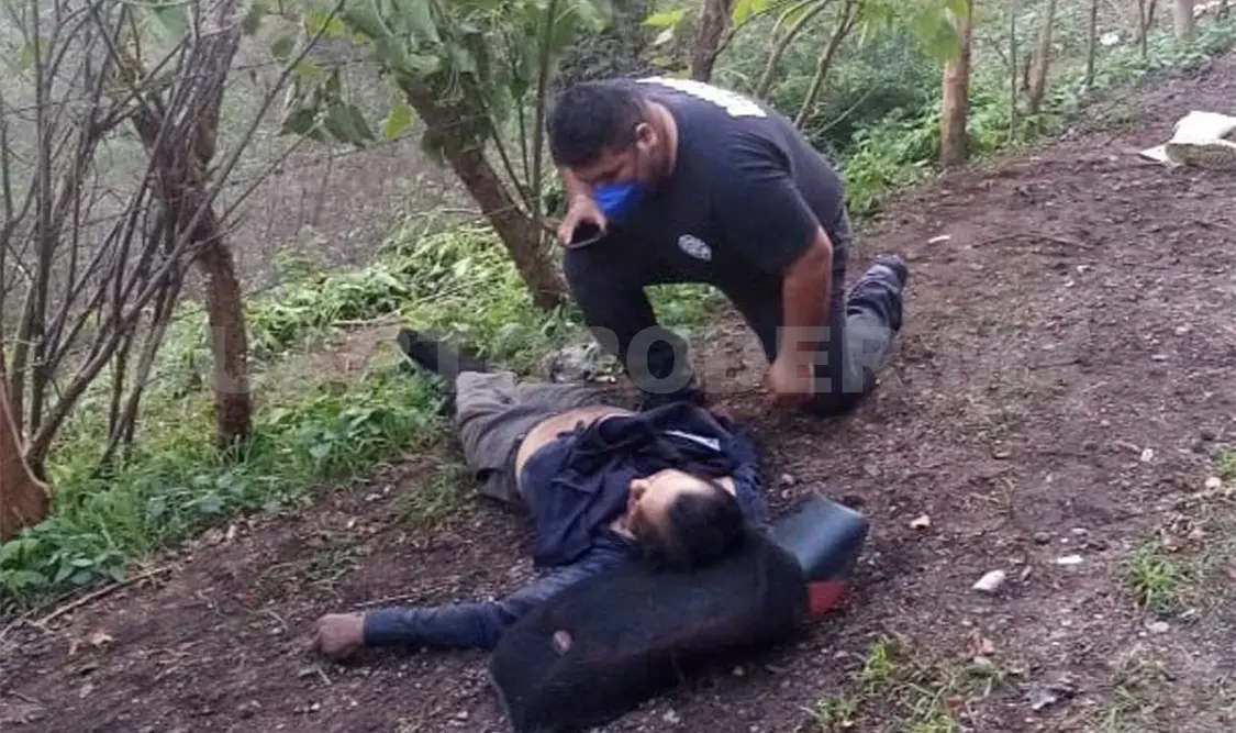 Debido al fuerte impacto, Herman Pérez Mundo, de 82 años, quedó tirado y en malas condiciones, lo que le provocó su deceso a los pocos segundos. Dalia Villatoro / CP