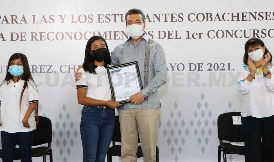 Reconocen al Cobach por regresar a clases presenciales