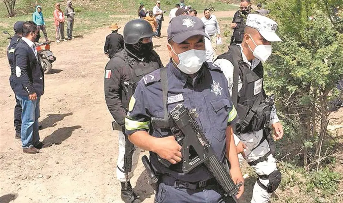 Los trabajos han ocasionado la destrucción en un área de vestigios prehispánicos, a 800 metros de las pirámides. Cortesía