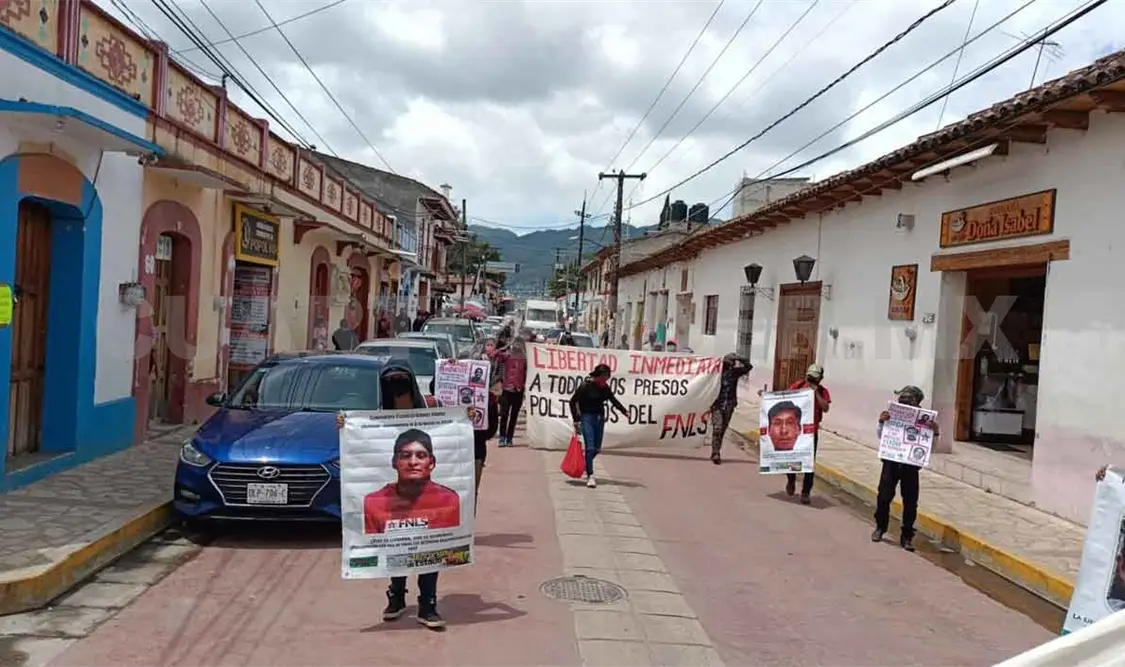 Realizan movilización por calles de SCLC