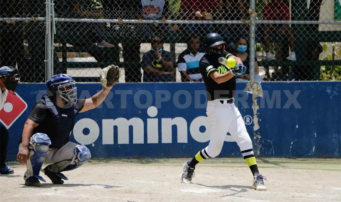 Pistones corta el vuelo a Halcones