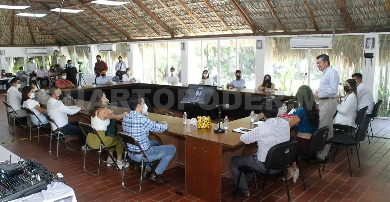 Comparten experiencias en Juventudes Empresarias