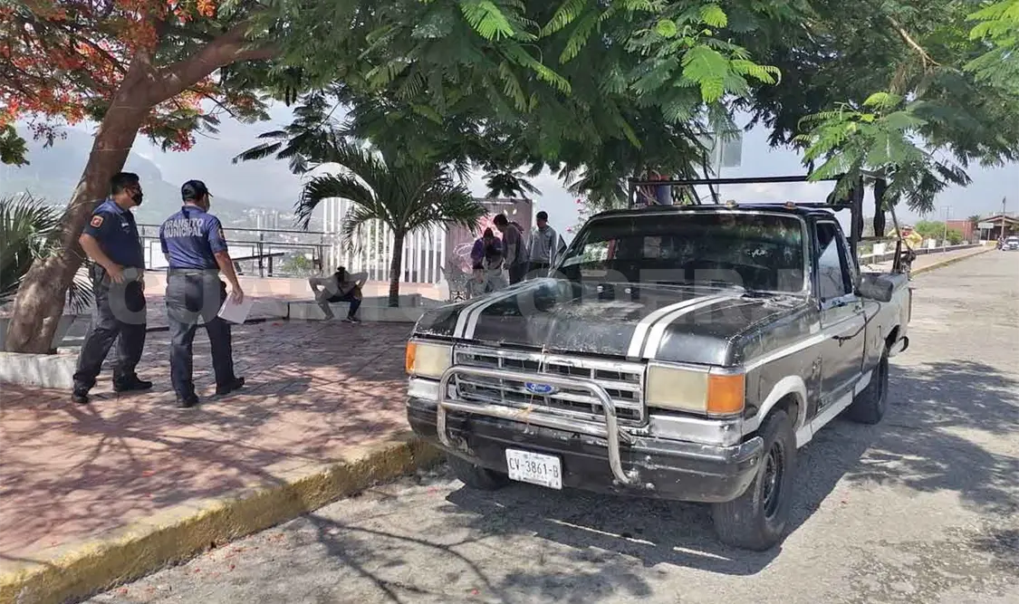 Niño cae de una Pick up en movimiento en Tuxtla