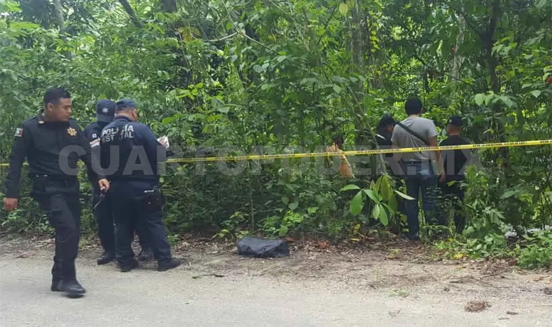 Encuentran a mujer muerta entre la maleza; fue abusada