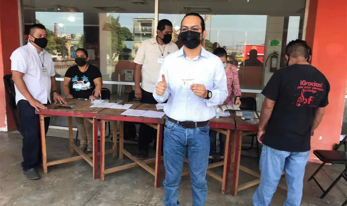 Inicia votación sin incidentes en Tapachula. Víctor Sánchez / CP