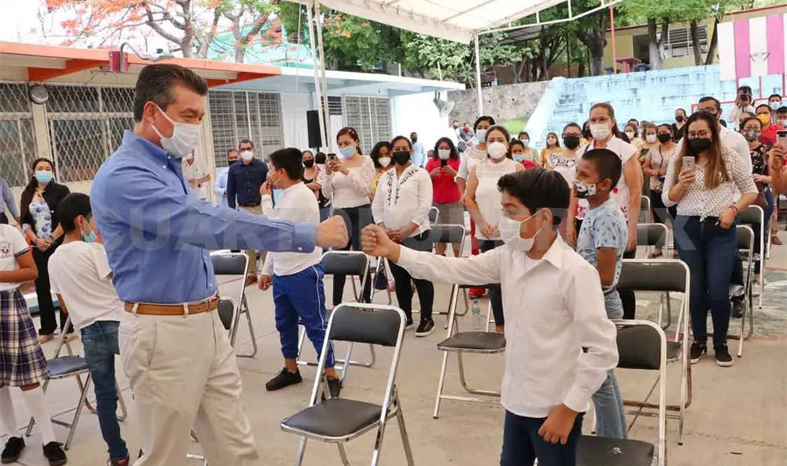 Inaugura Escuela “José María Morelos y Pavón” en Tuxtla