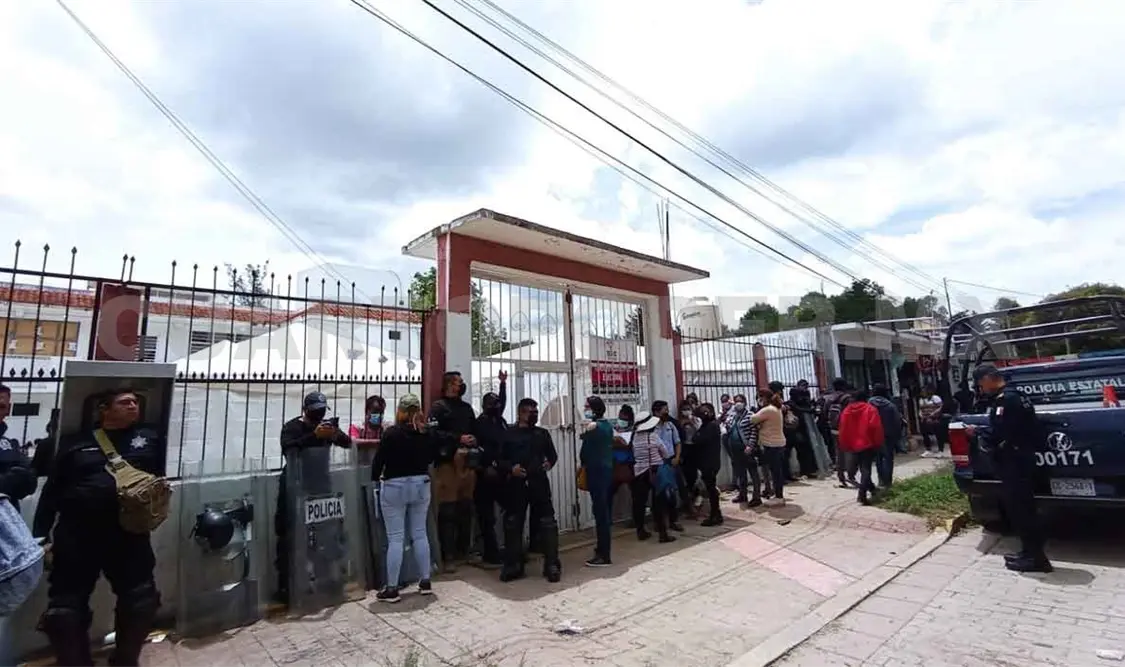 Realizan recuento de votos en el Distrito San Cristóbal