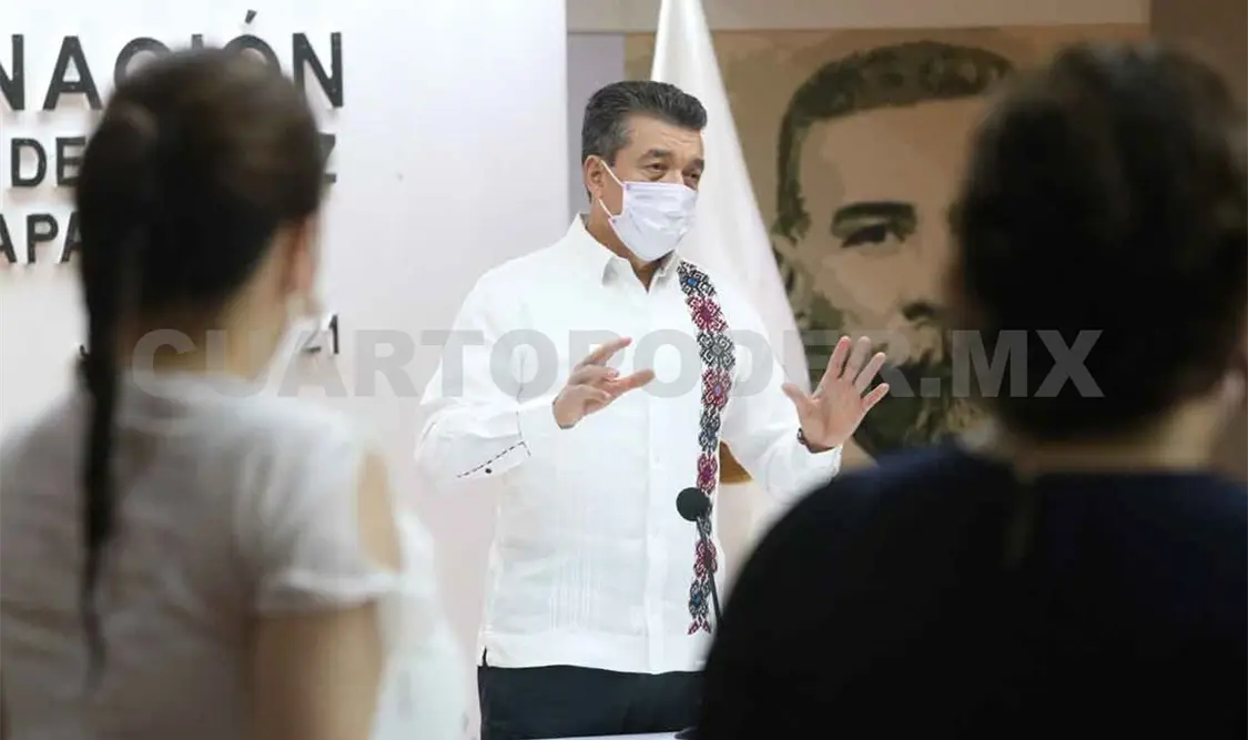 Destaca Rutilio alegría por regreso a las aulas