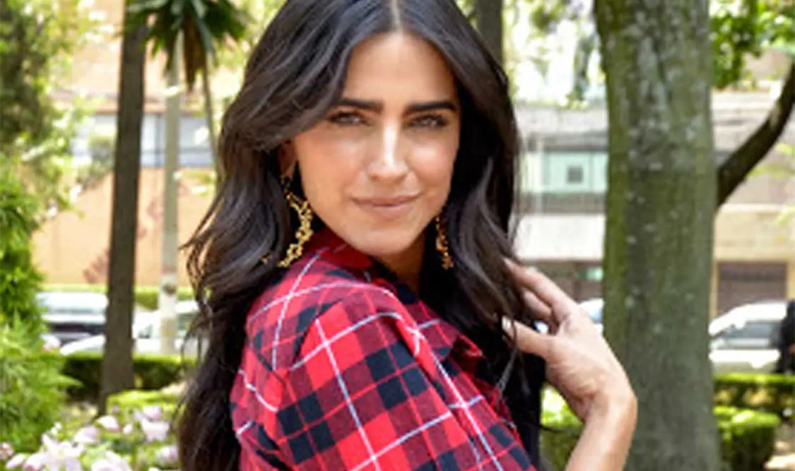 Acusan a Bárbara de fraude
