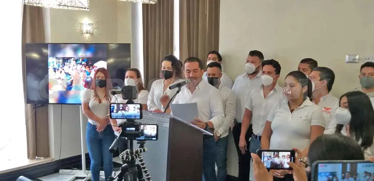 Seguiré trabajando por Tuxtla: Manuel Sobrino