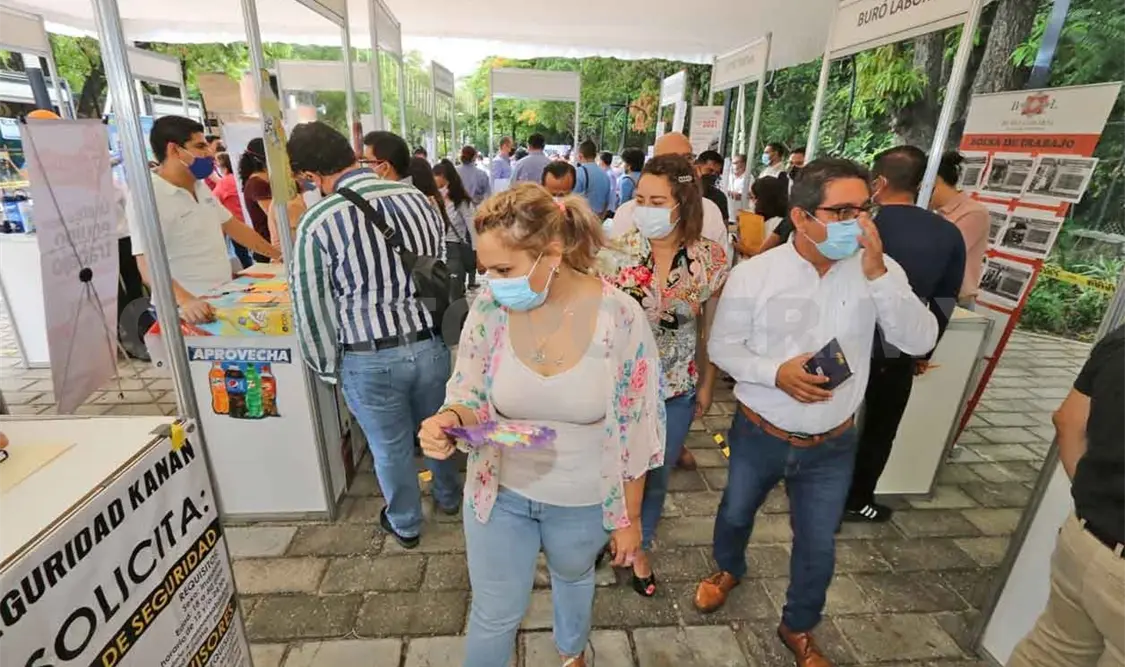 Positiva participación en Tercera Feria del Empleo