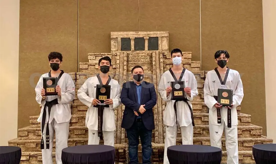 Chiapanecos se destacan en eventos
