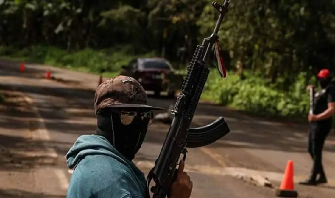 No deben existir las autodefensas: AMLO