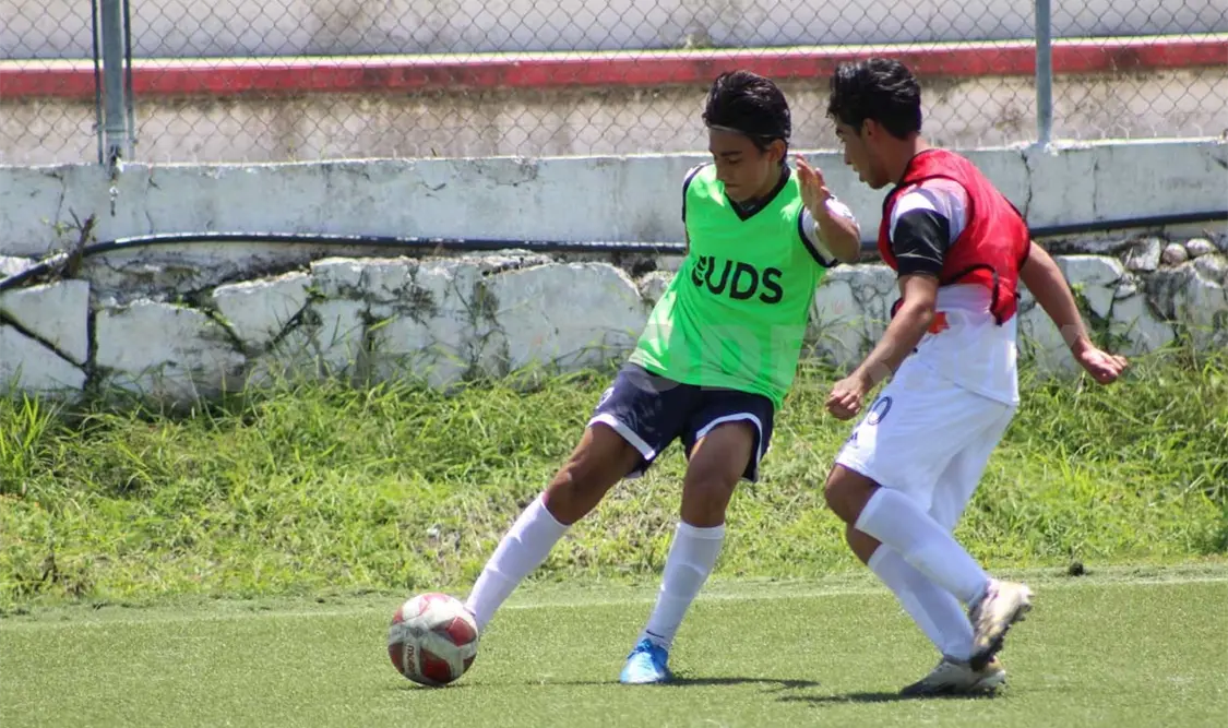 Decenas de jóvenes estuvieron presentes en la visoría realizada en las instalaciones del estadio Flor del Sospó de esta capital. Diego Pérez/CP