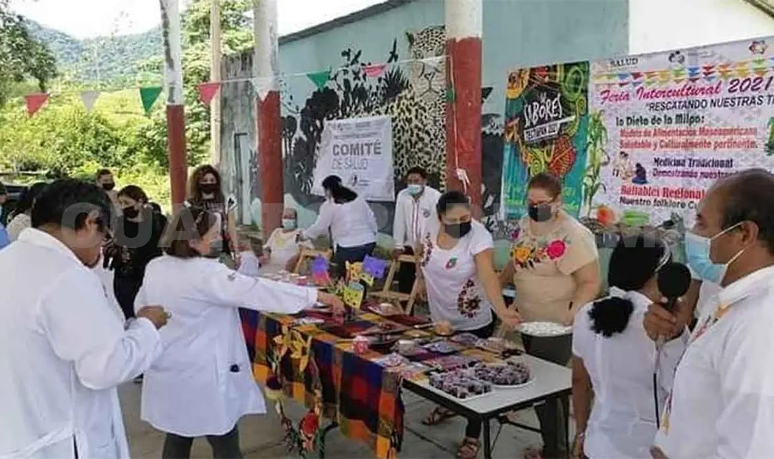 Llevan a cabo Feria Intercultural 2021