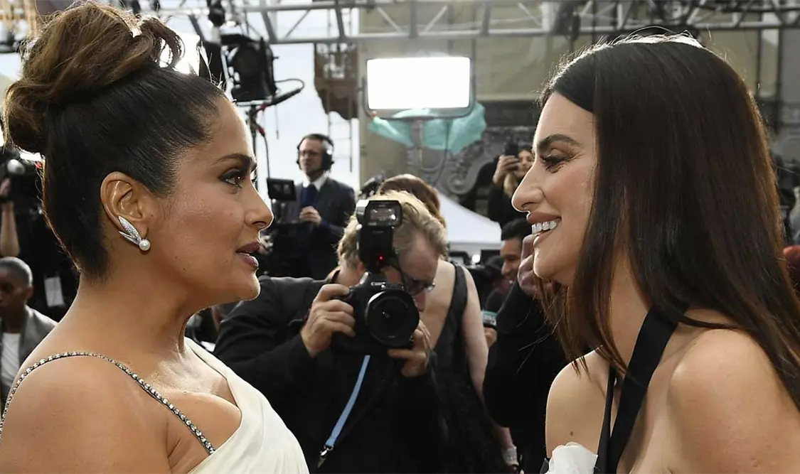 Penélope Cruz, enojada con Salma Hayek