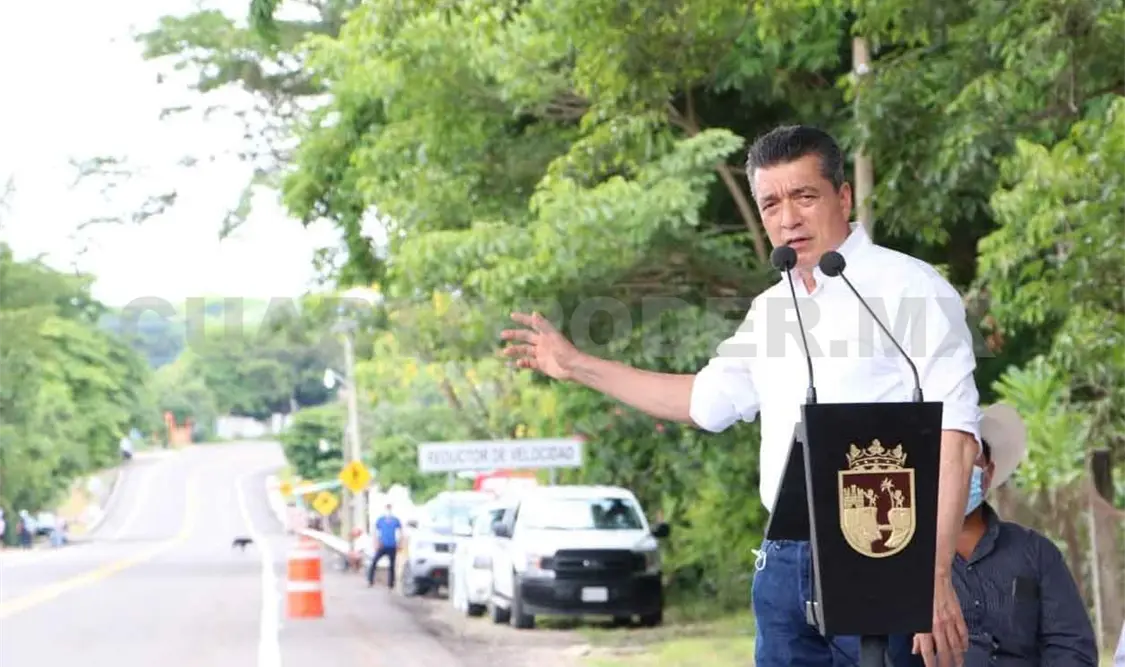 Inauguran primera etapa de ampliación de tramo carretero