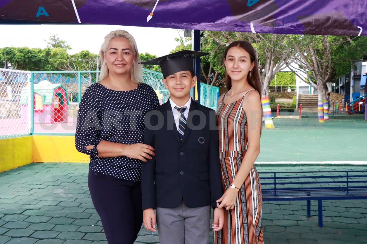 A punto de iniciar la secundaria