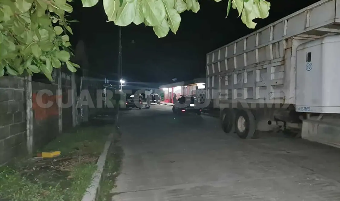 Pareja fue baleada y le roban motocicleta