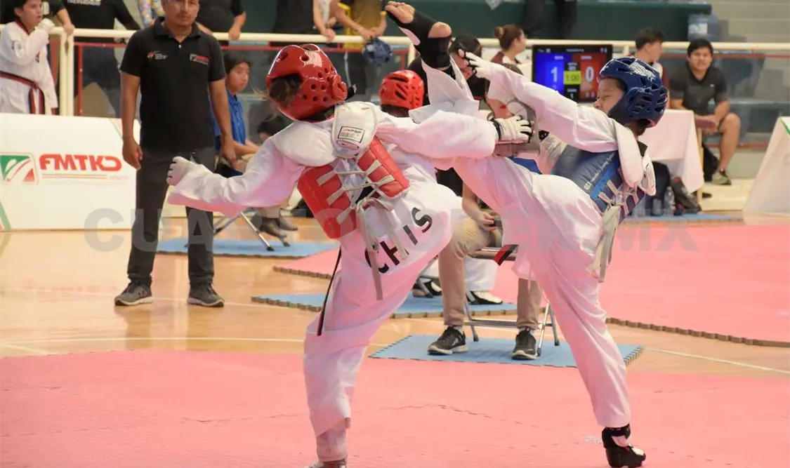 La única medalla de oro obtenida este año fue del atleta Enoch González, en la categoría -49 kg. Cortesía