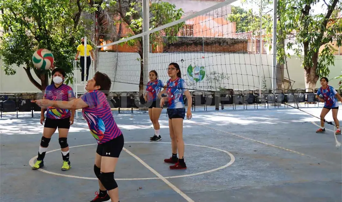 Nadie para a Cinalex en el Campeonato 100 y Más