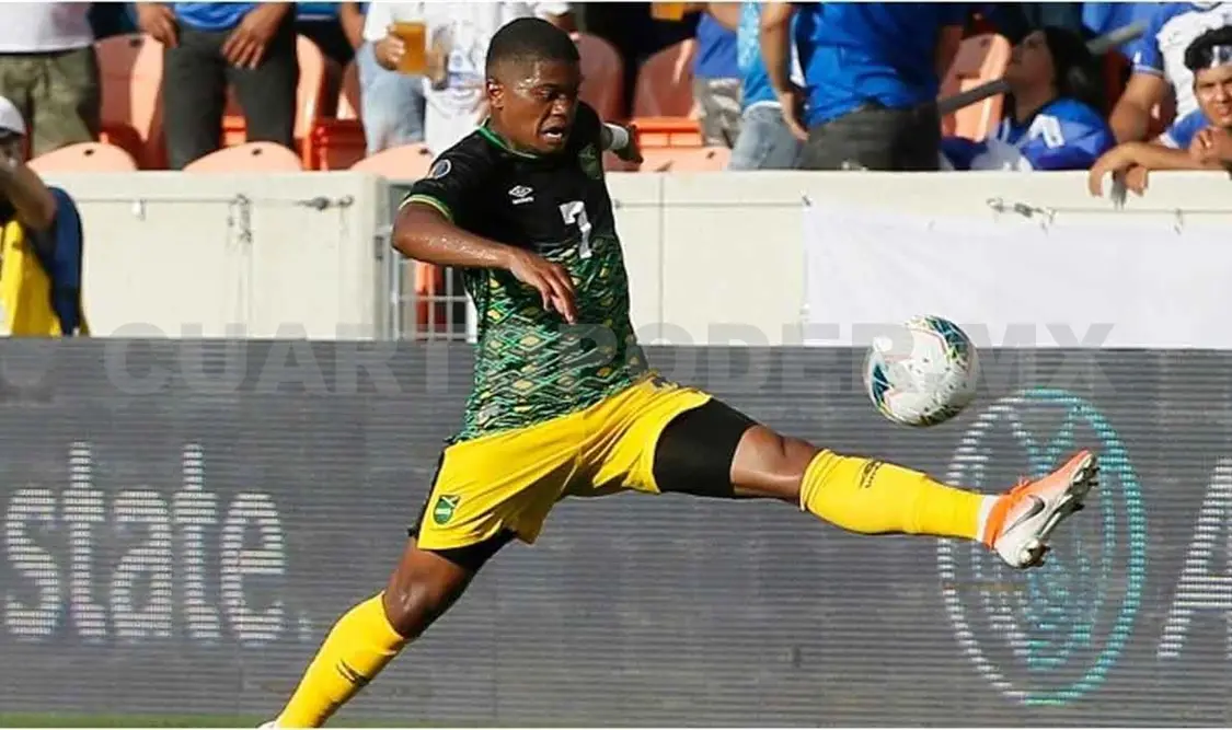 Jamaica y Surinam inauguran el Grupo C