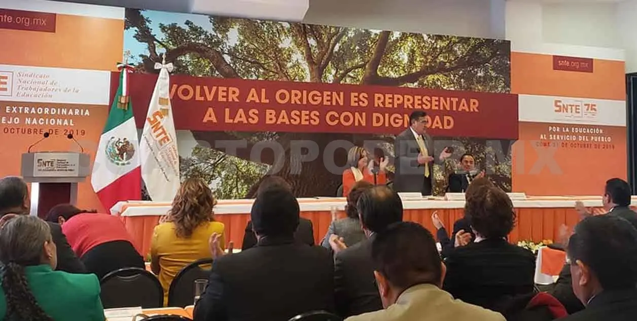Demandan renovación de dirigencia del SNTE