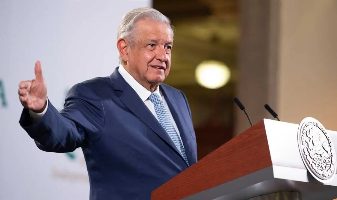 Asegura AMLO que no necesita espías