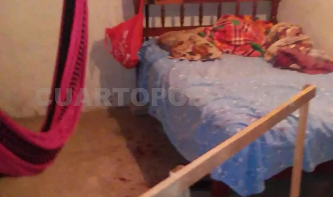 Lo machetea el exmarido de su pareja