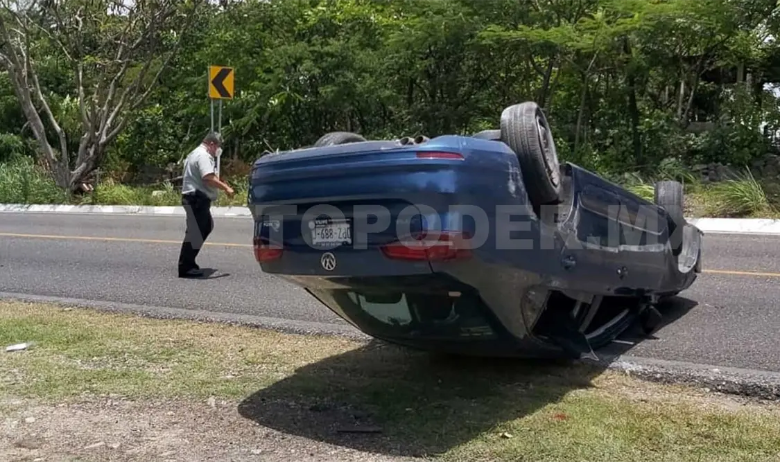 Del accidente tomaron conocimiento elementos de la Guardia Nacional División Caminos. Ulises López / CP