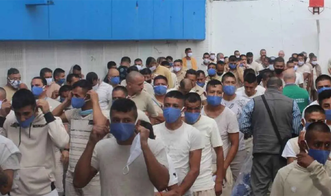 Decreto para liberar a presos sin sentencia