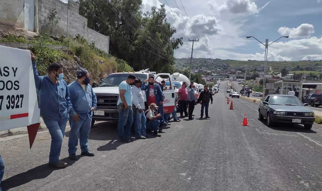 El mensaje es claro para el presidente: “si es así, que chingue a su madre AMLO, no va a pasar sobre los comisionistas”, aseguran. Cortesía