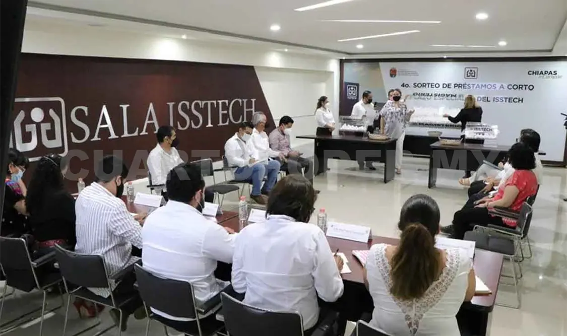 Realizan sorteo de préstamos especiales
