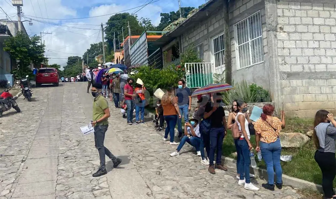 Gran respuesta de jóvenes a vacuna