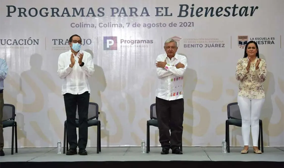 López Obrador encabezó una supervisión de las gradas del Bienestar, en la Unidad Deportiva Morelos. Presidencia
