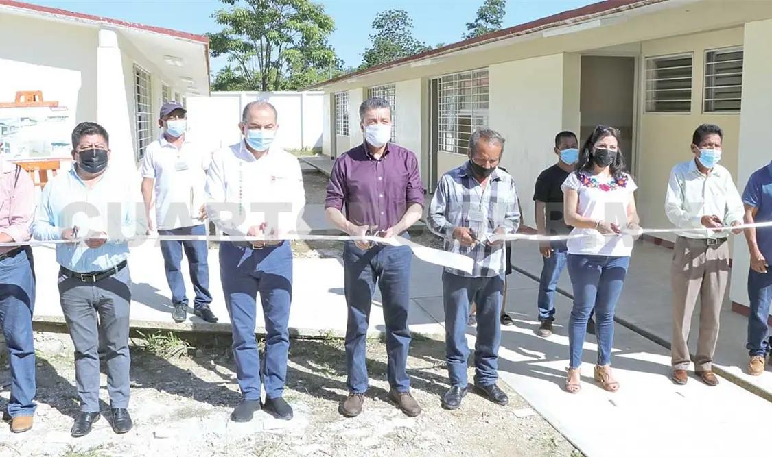 Dieron por inaugurada la Escuela Primaria “Vicente Guerrero” en la localidad Agua Blanca Serranía, Palenque. CP