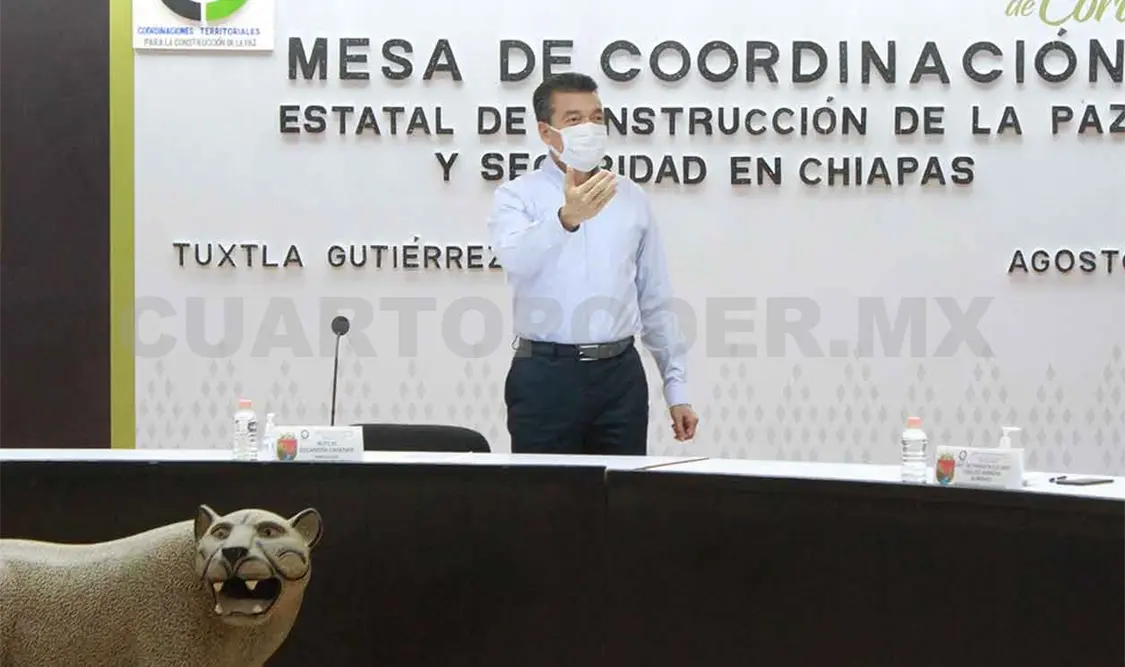 Inicia vacunación a jóvenes en Tuxtla y Tapachula
