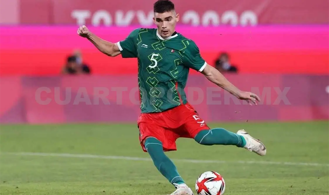 Pumas cede a Johan Vásquez al Genoa