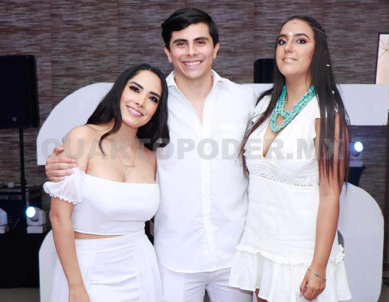 Una fiesta especial para Phegda