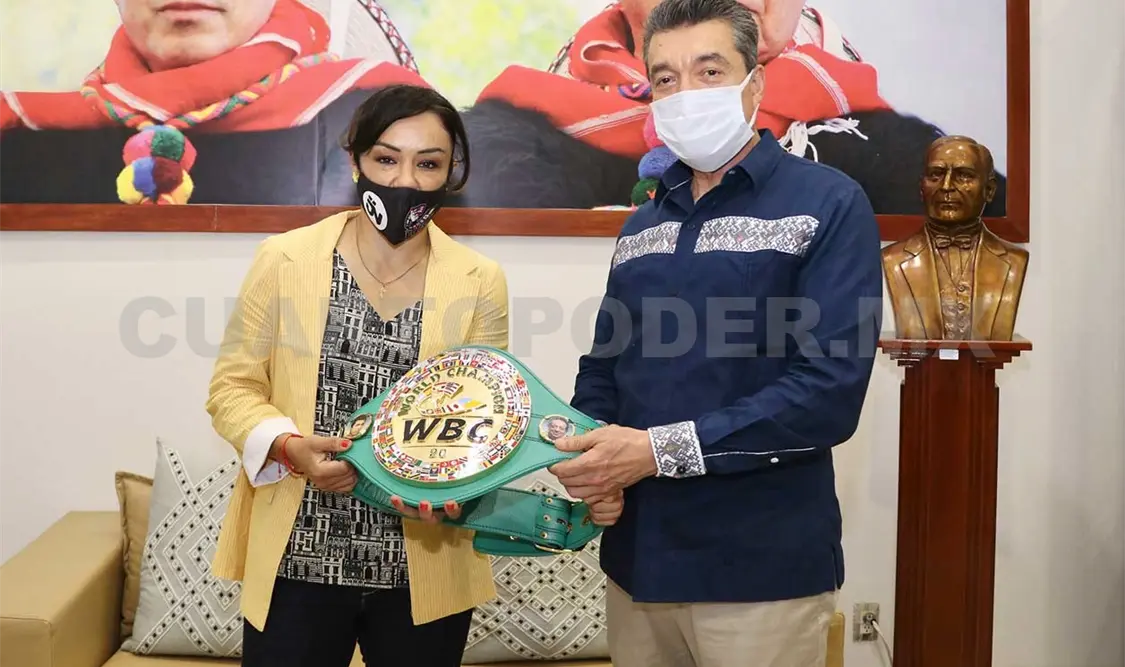 Reconoce esfuerzo de la boxeadora Jackie Nava