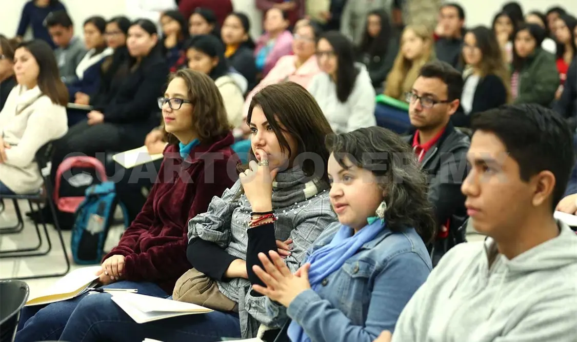 Se van 37 estudiantes de intercambio internacional