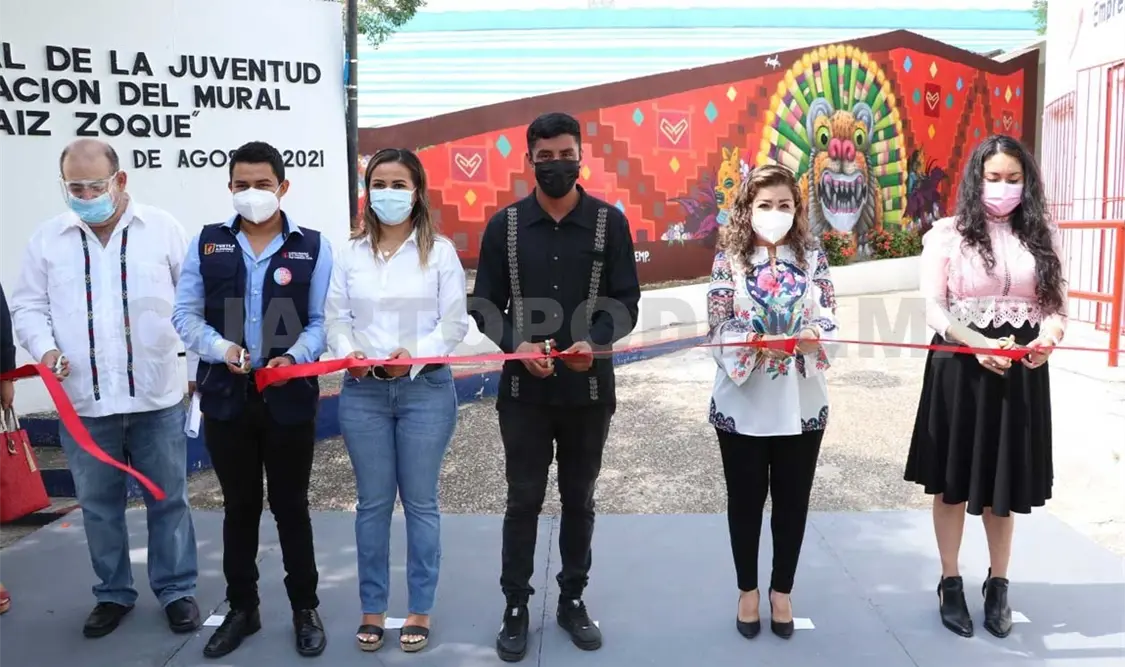 Inauguran mural “Raíz Zoque” de Alberto Rodríguez