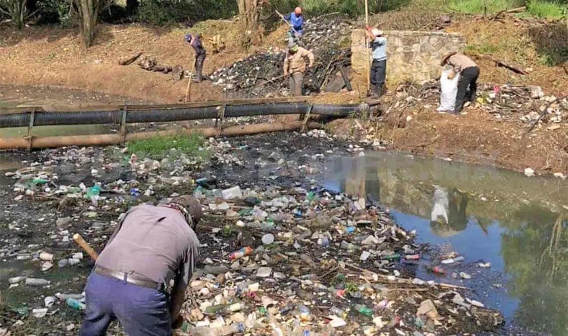 Retiran 260 toneladas de basura del río Amarillo