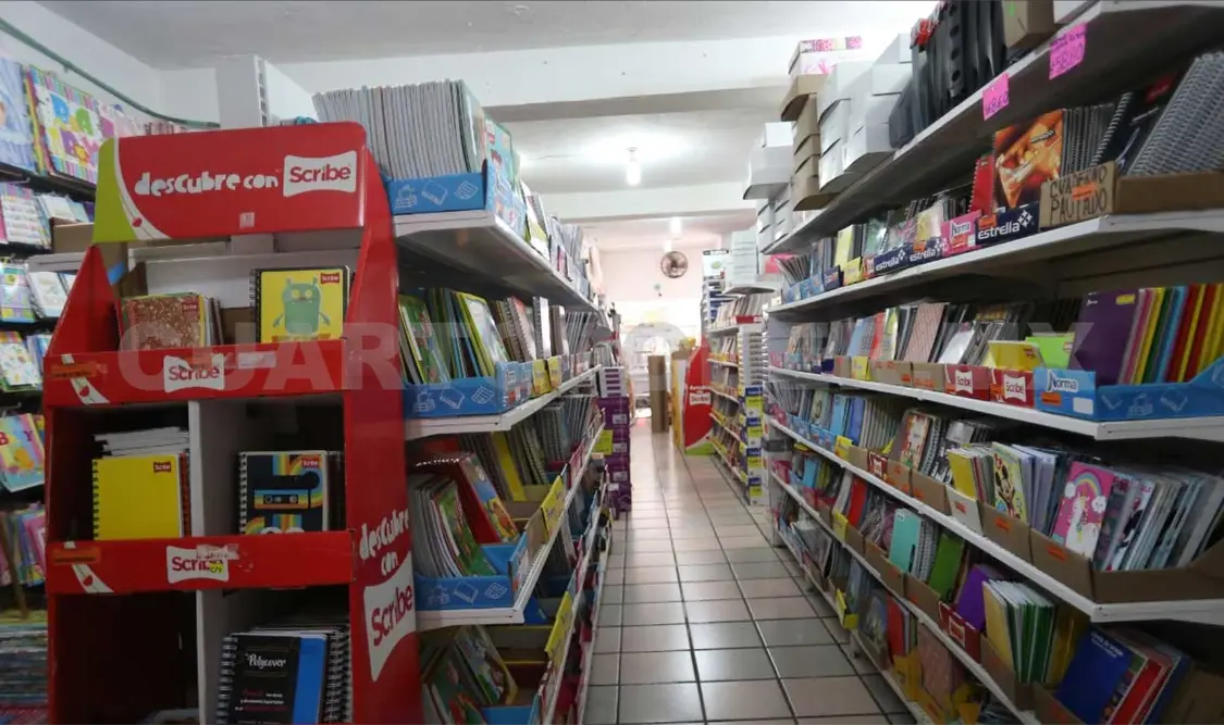 Papelerías viven incertidumbre del regreso a clases
