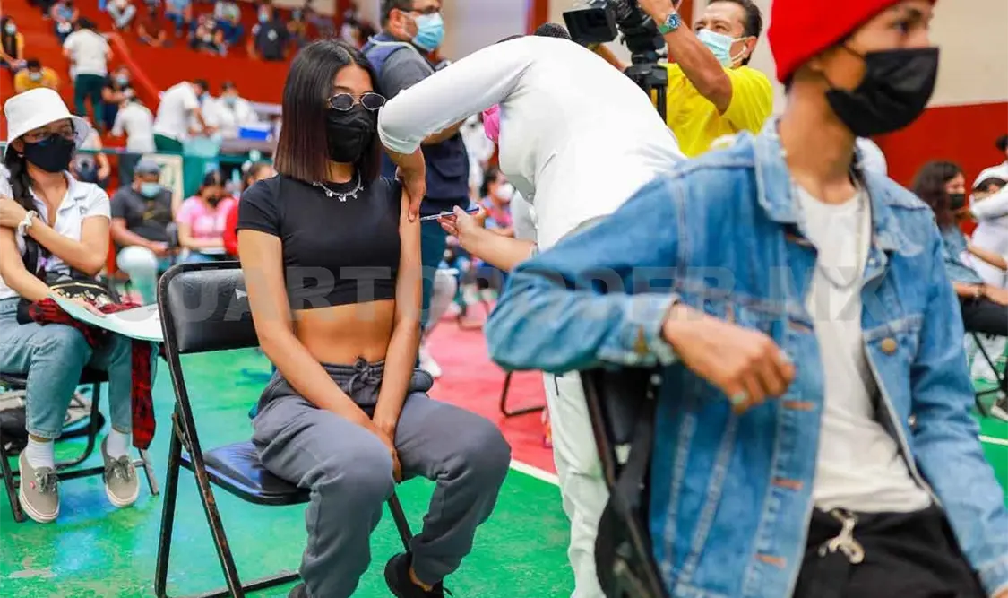 Se extiende vacunación de 18 y más en Tuxtla